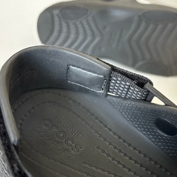 Crocs Classic All Terrain Rubber Sandals Hook & Loop Strap Unisex M10/W12 Black - Picture 8 of 11